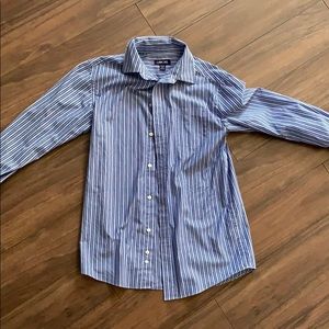 Dress shirt with buttons